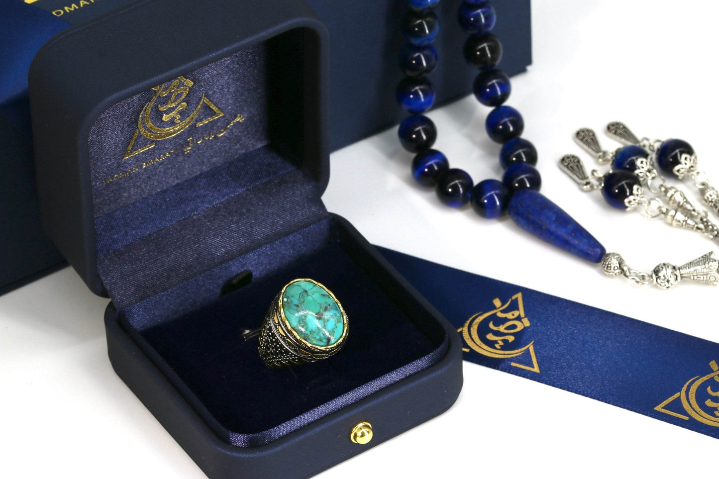 Elegant turquoise ring with platinum and antique silver finish for men