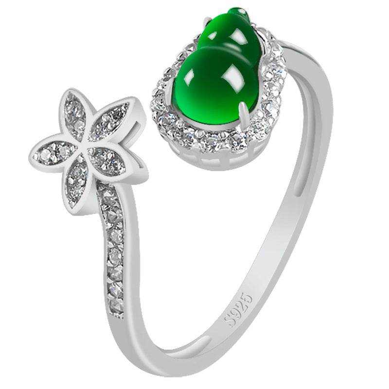 Green jade spiritual ring for women – adjustable and symbolic