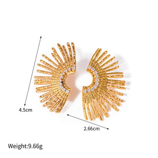 Gold earrings with measurements and weight on a white background