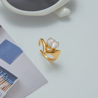 Bold modern ring from Dubai Collection